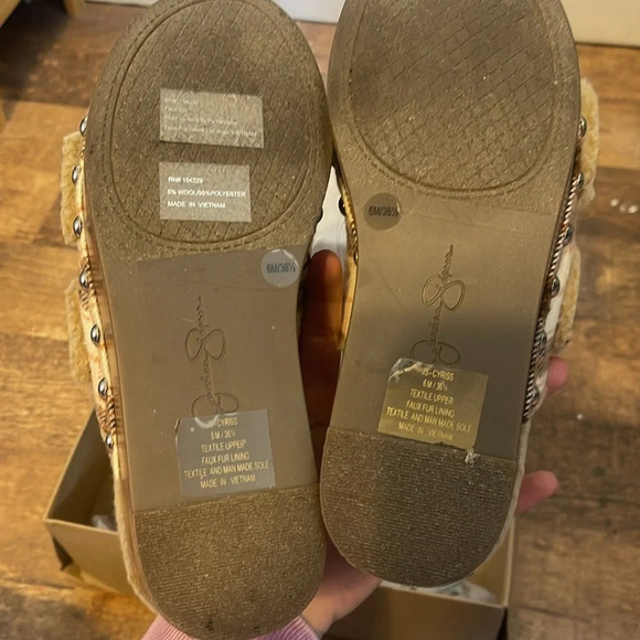 Jessica Simpson Cyriss Platform Wedge Sandal in Plaid With Buckle size 6 - Picture 3 of 9